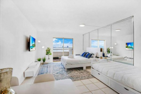 Dreamy beach flat in Miami